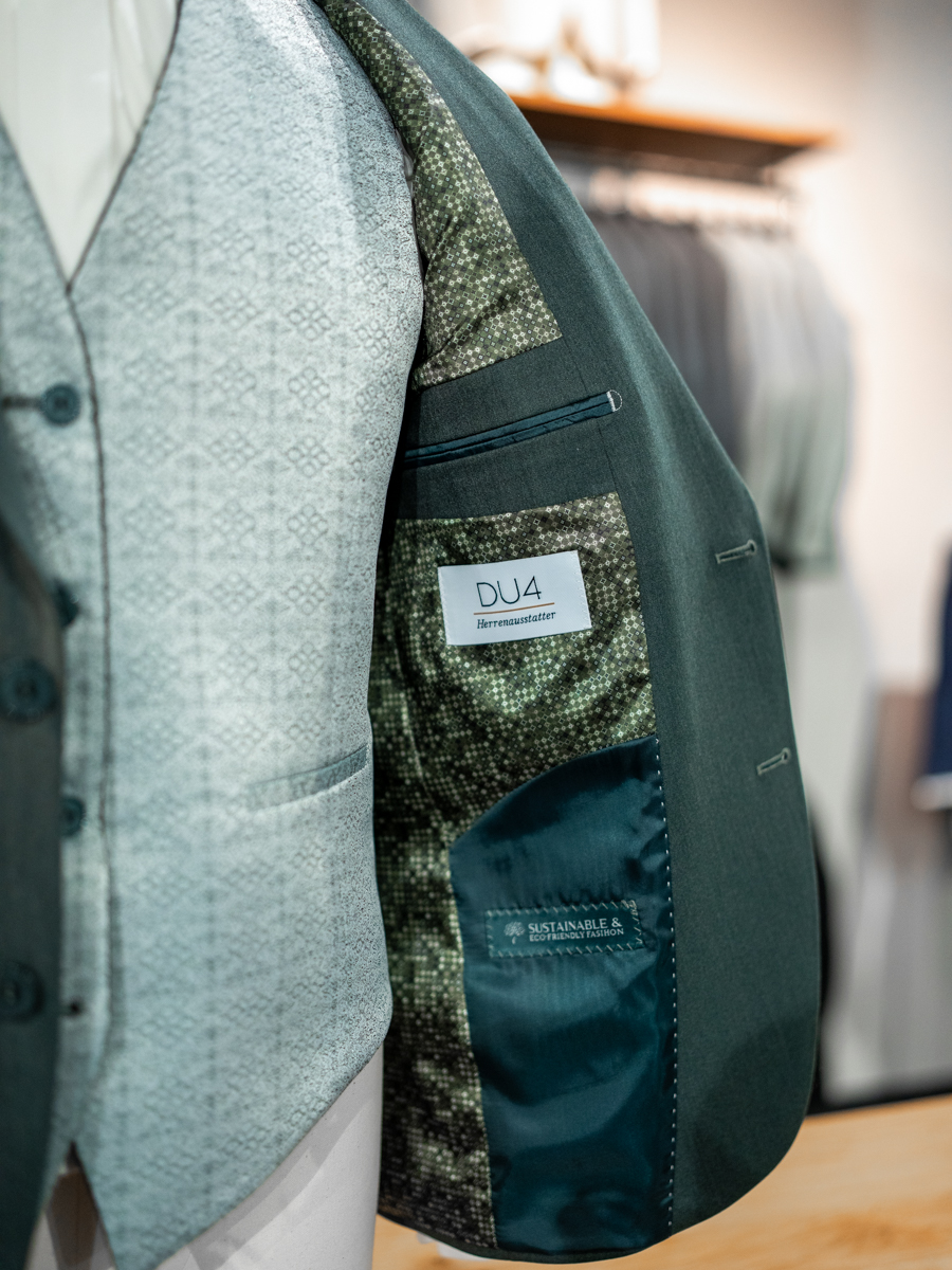 Hochzeitsanzug grün Matze