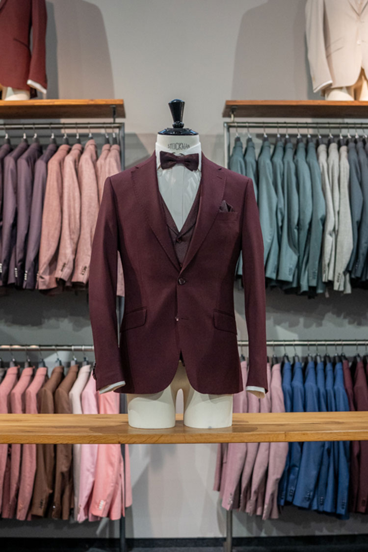 Hochzeitsanzug rot Romeo